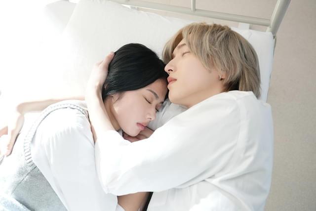 劇場版「うるわしの宵の月」が2026年10月23日公開、場面写真も到着