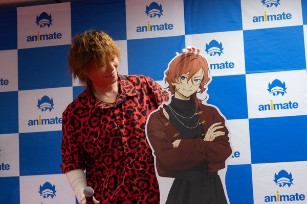 アニメイトラシック福岡天神がグランドオープン、谷山紀章がセレモニーに登壇